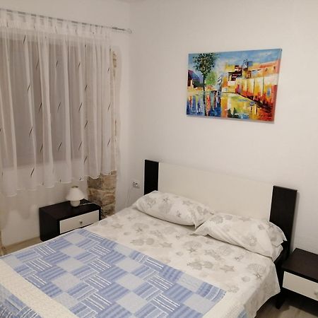 Apartment Elena Bale Rom bilde