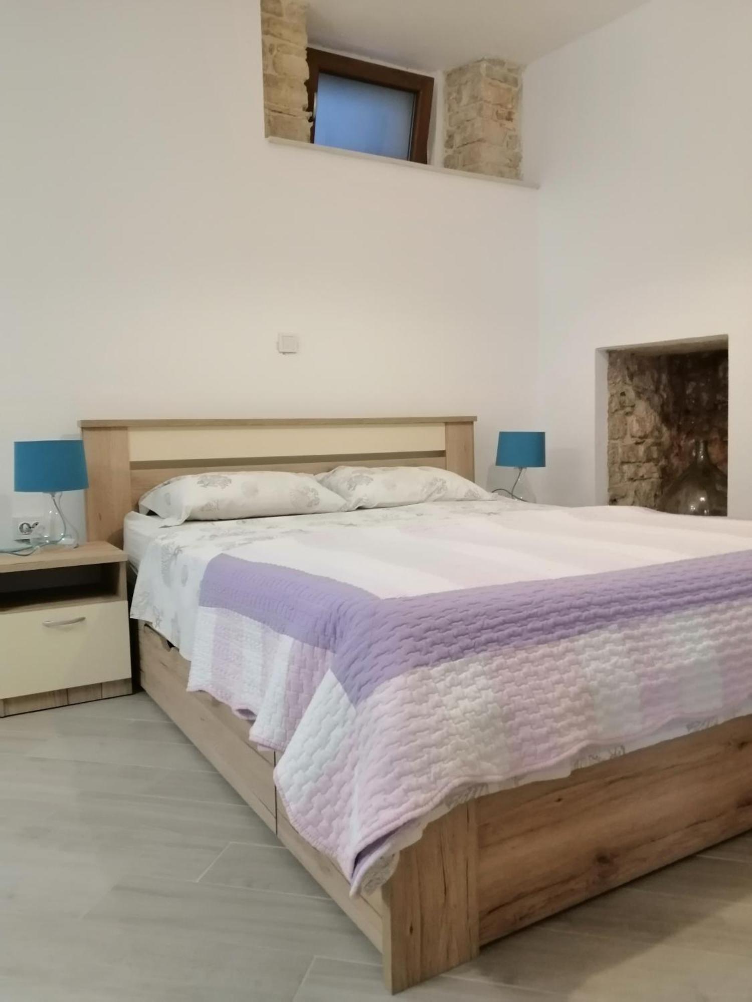 Apartment Elena Bale Rom bilde