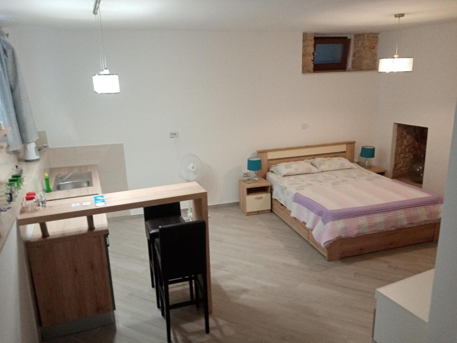 Apartment Elena Bale Rom bilde
